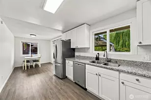1008 13th St SW, Puyallup, WA 98371 - Photo 10