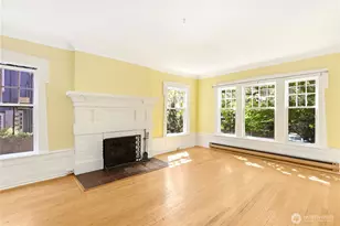 214 13th Ave E, Seattle, WA 98102 - Photo 12