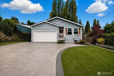 13633 42nd Avenue S, Tukwila, WA 98168 - Photo 2