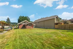 1704 22nd St, Bellingham, WA 98225 - Photo 24