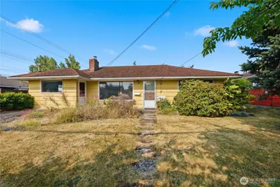 1919 S 15th Street, Mount Vernon, WA 98274 - Photo 1
