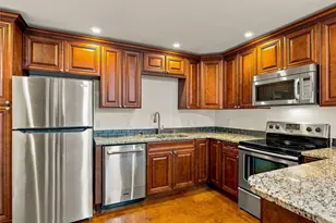10404 NE 198th St, Bothell, WA 98011 - Photo 28