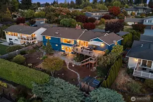 12168 SE 17th Pl, Bellevue, WA 98005 - Photo 4