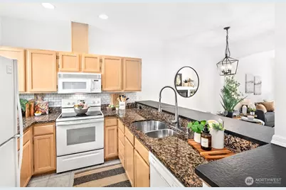 5400 Harbour Pointe Boulevard #G204, Mukilteo, WA 98275 - Photo 6