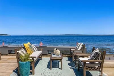 15670 NE Point Monroe Drive, Bainbridge Island, WA 98110 - Photo 14