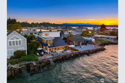 15670 NE Point Monroe Drive, Bainbridge Island, WA 98110 - Photo 4