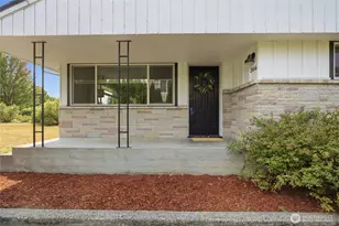 2016 Dickinson Ave NW, Olympia, WA 98502 - Photo 4