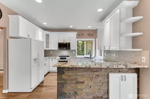 10900 NE 26th Ave, Vancouver, WA 98686 - Photo 8