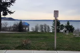 11920 Country Club Dr, Anderson Island, WA 98303 - Photo 4