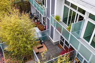 501 Roy St, Seattle, WA 98109 - Photo 12