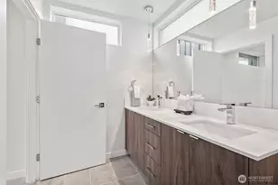 3410 15th Ave W, Seattle, WA 98119 - Photo 16