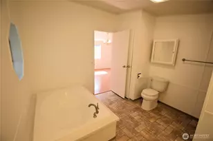 19303 99th Ave E, Graham, WA 98338 - Photo 16
