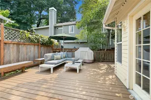 10141 NE 126th St, Kirkland, WA 98034 - Photo 32