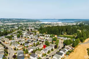 277 Edmonds Ave SE, Renton, WA 98056 - Photo 2