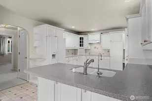 4020 Padden Hills Ct, Bellingham, WA 98229 - Photo 12