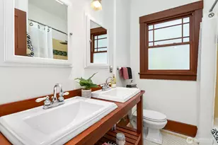 4329 5th Ave NE, Seattle, WA 98105 - Photo 16