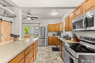 1315 Oxford Ave, Centralia, WA 98531 - Photo 8