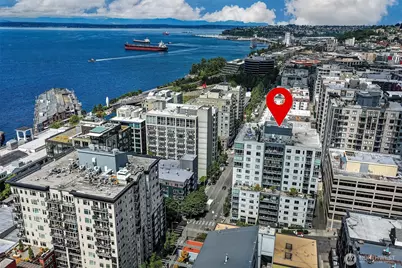 81 Clay Street #527, Seattle, WA 98121 - Photo 24