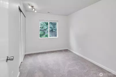 1648 209th Place NE, Sammamish, WA 98074 - Photo 32