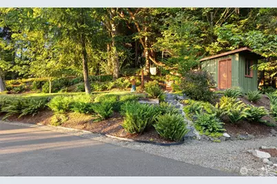 8696 NW Anderson Hill Rd, Silverdale, WA 98383 - Photo 20
