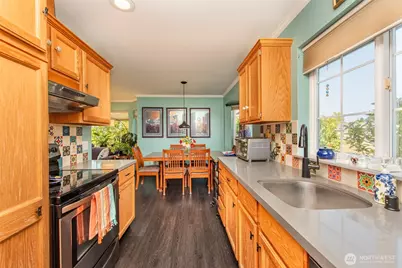 890 N Oxford Way, Sequim, WA 98382 - Photo 8