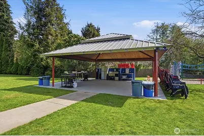 19310 37th Avenue NE, Lake Forest Park, WA 98155 - Photo 32
