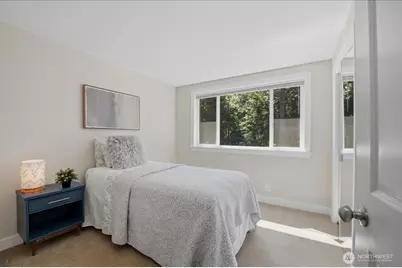 19310 37th Avenue NE, Lake Forest Park, WA 98155 - Photo 14