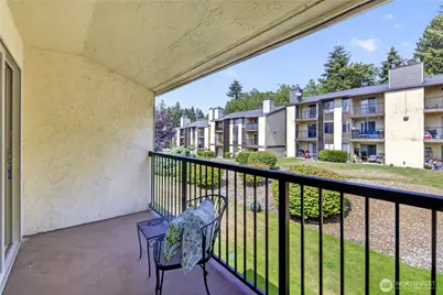 14510 124th Avenue NE #C28, Kirkland, WA 98034 - Photo 16
