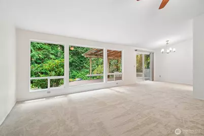 10403 NE 135th Place, Kirkland, WA 98034 - Photo 12