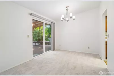 10403 NE 135th Place, Kirkland, WA 98034 - Photo 14
