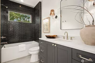 12605 NE 80th St, Kirkland, WA 98033 - Photo 26