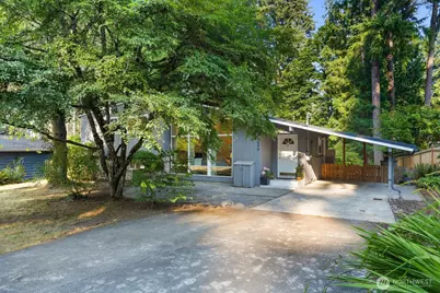 1646 152nd Avenue SE, Bellevue, WA 98007 - Photo 2