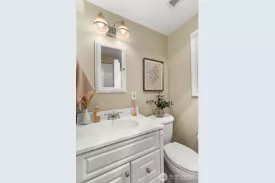 1646 152nd Avenue SE, Bellevue, WA 98007 - Photo 32