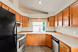 2112 Thurston Ave NE, Olympia, WA 98506 - Photo 10