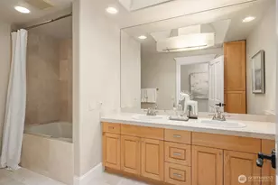 4239 206th Ave SE, Sammamish, WA 98075 - Photo 20