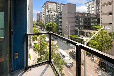 81 Clay Street #430, Seattle, WA 98121 - Photo 24
