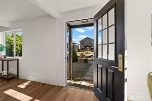 815 E 60th St, Tacoma, WA 98404 - Photo 8