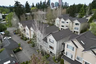 11875 SE 4th Pl, Bellevue, WA 98005 - Photo 32