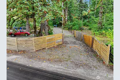 38311 Enumclaw Franklin Road SE, Enumclaw, WA 98022 - Photo 4