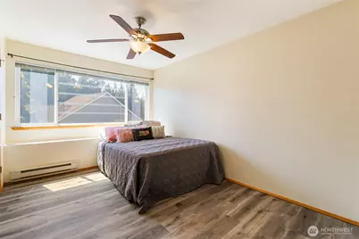 264 W Maberry #202, Lynden, WA 98264 - Photo 16