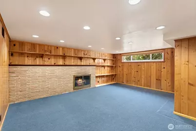 8361 30th Avenue NW, Seattle, WA 98117 - Photo 32