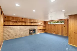 8361 30th Ave NW, Seattle, WA 98117 - Photo 32