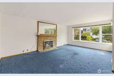 8361 30th Avenue NW, Seattle, WA 98117 - Photo 8