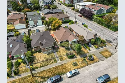 8361 30th Avenue NW, Seattle, WA 98117 - Photo 36