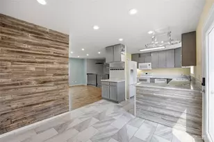 612 N Conway Pl, Kennewick, WA 99336 - Photo 10