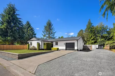 14006 57th Avenue NE, Marysville, WA 98271 - Photo 2