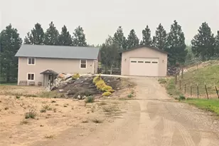 32 Pilot Wheel Rd, Tonasket, WA 98855 - Photo 2