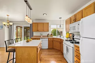307 Rowe St NW, Orting, WA 98360 - Photo 4