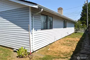 7008 E B St, Tacoma, WA 98407 - Photo 8