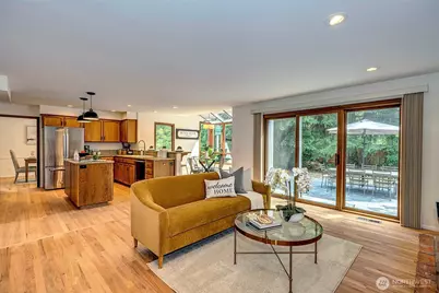 14520 186th Place NE, Woodinville, WA 98072 - Photo 6